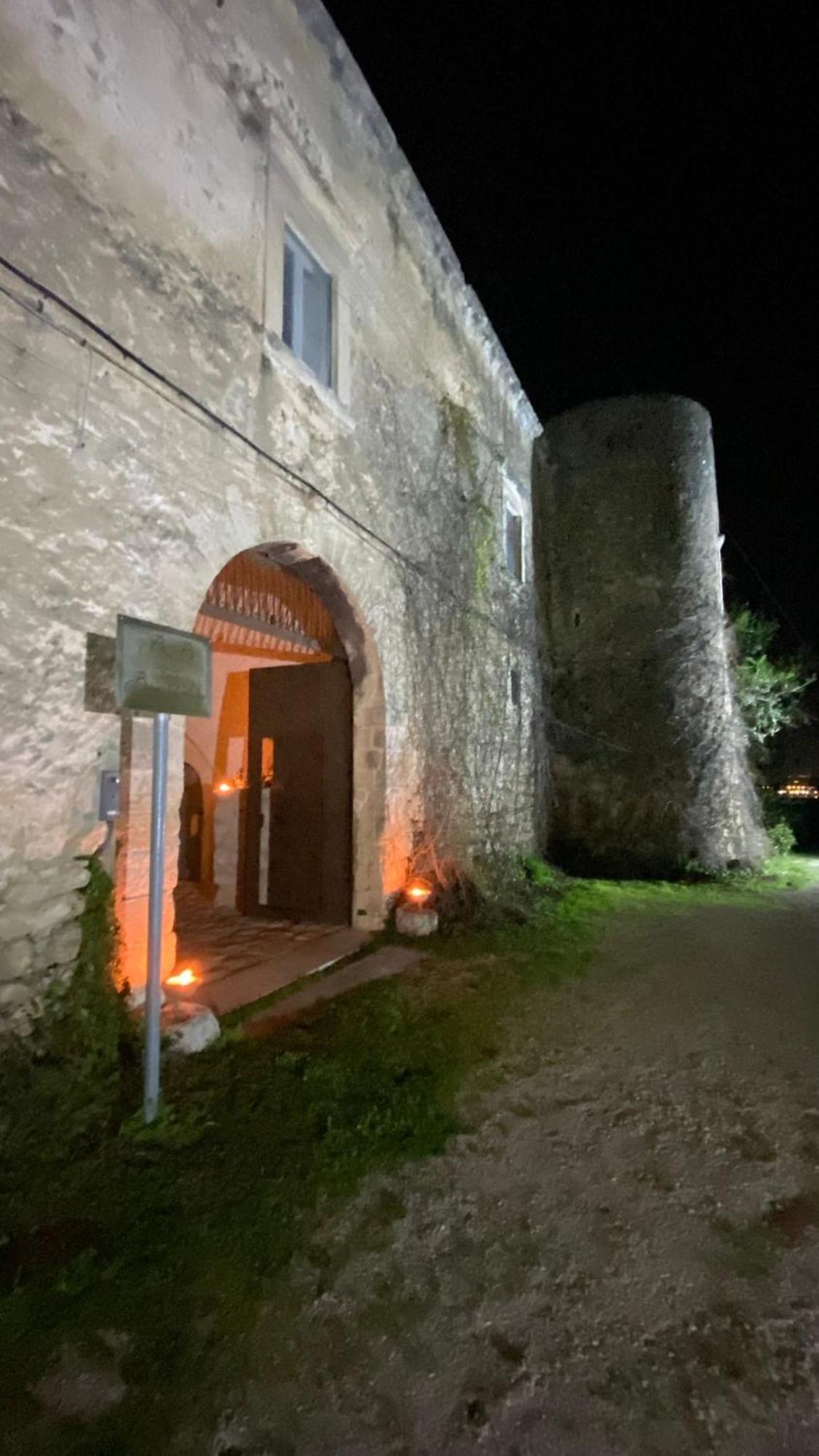 Masseria Barone Gambadoro Monte SantʼAngelo Buitenkant foto